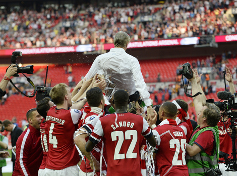 Arsene Wenger u Arsenalu do 2017.