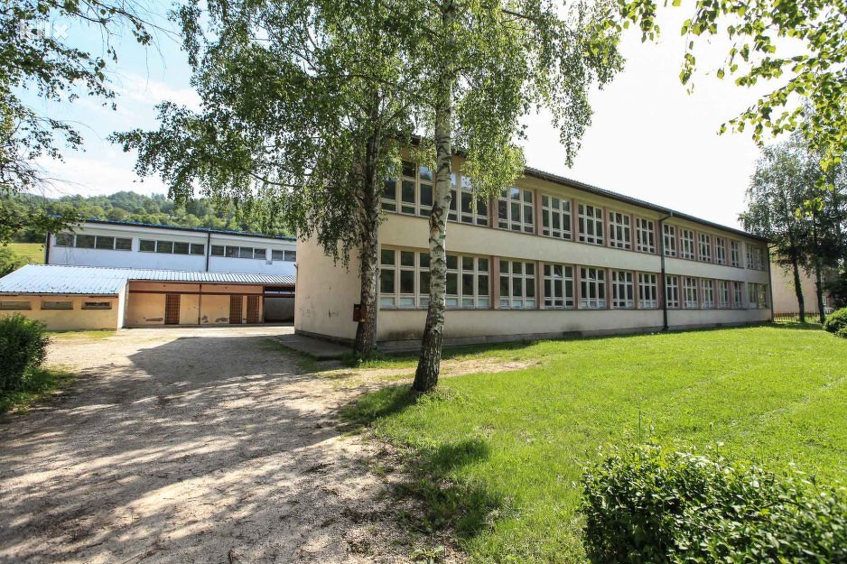 Škola u Konjević Polju (Foto: Edin Hadžihasić/Klix.ba)