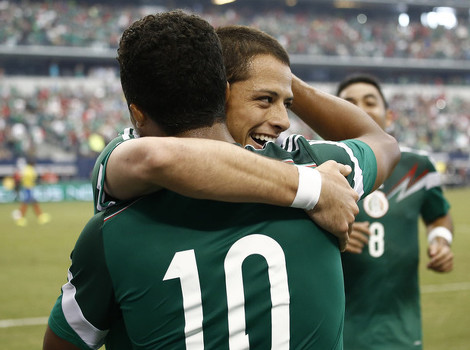 Chicharito: Moramo ostati mirni i ponizni