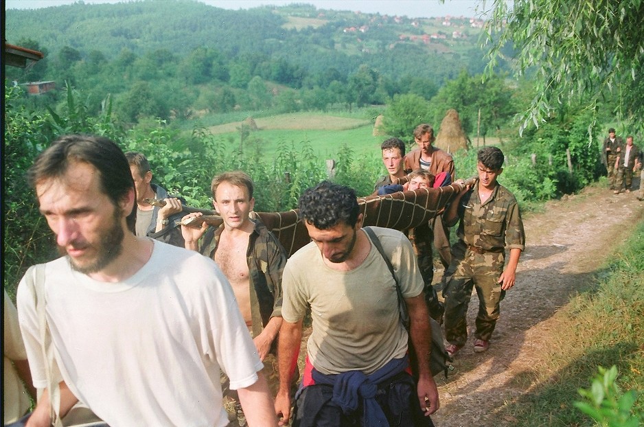 Snimci prjesvelih Srebreničana sa Puta smrti na slobodoj tetrije 1995.