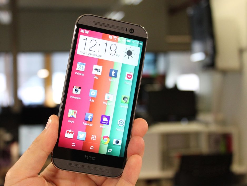 HTC One (M8)