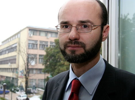 Dr. Ahmet Alibašić