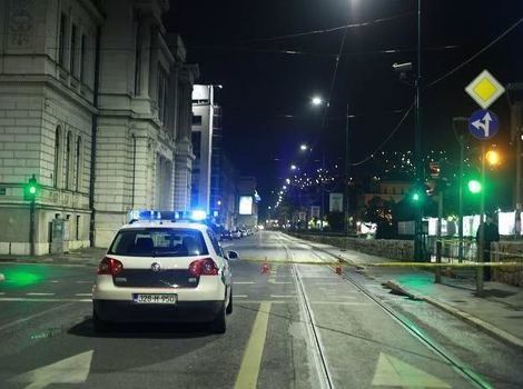 Sarajevo: Gorjela "Toyota Yaris" na Čobaniji