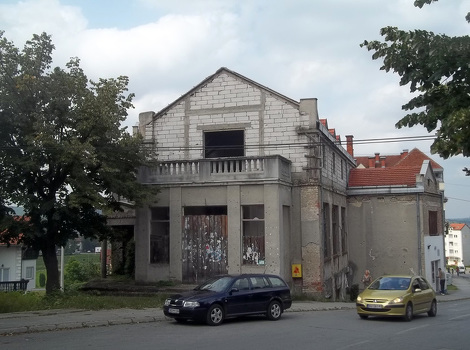 Napretkov dom u Derventi (Foto: SRNA)