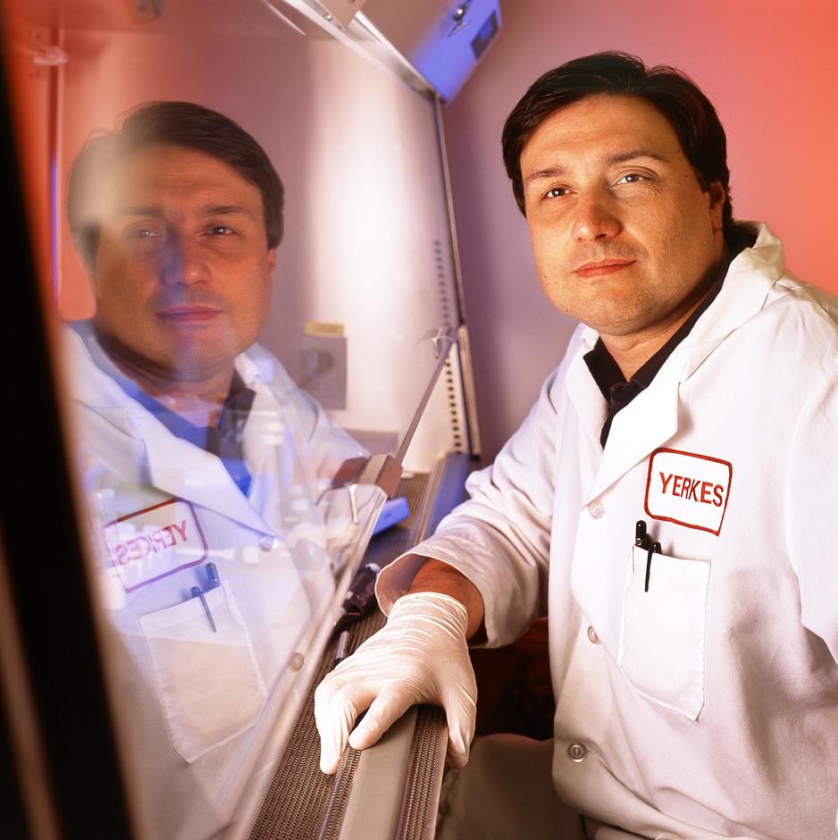 Dr. Guido Silvestri