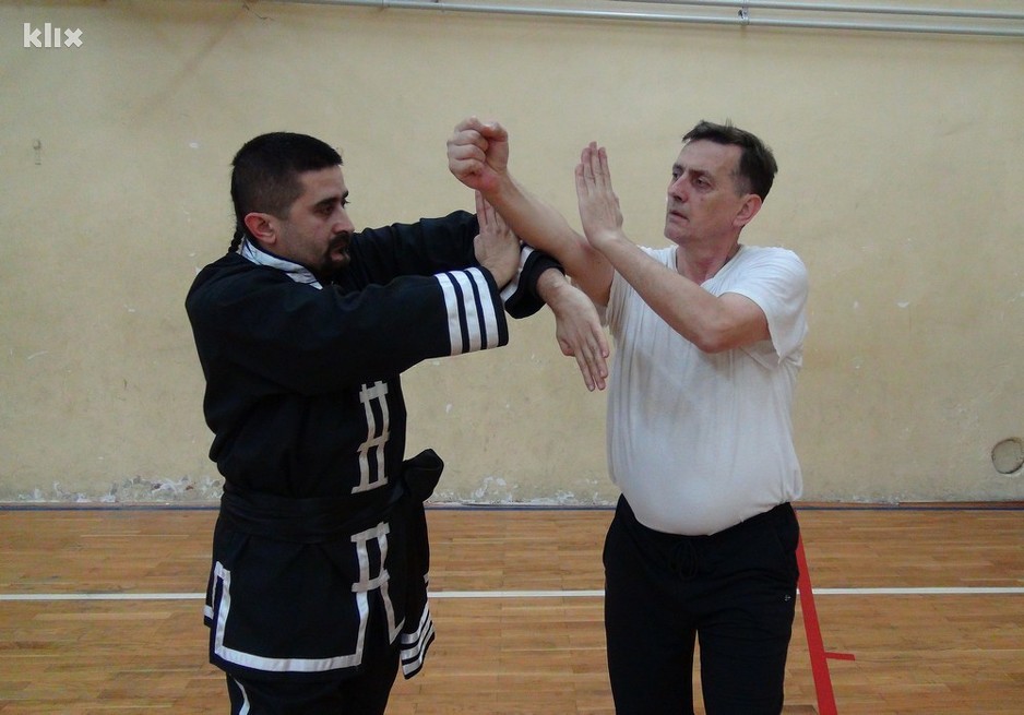 Đumić i Vuković u klinču