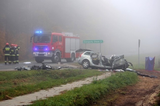 Sa mjesta nesreće 16. oktobra 2013. godine (moja-ostroleka.pl)