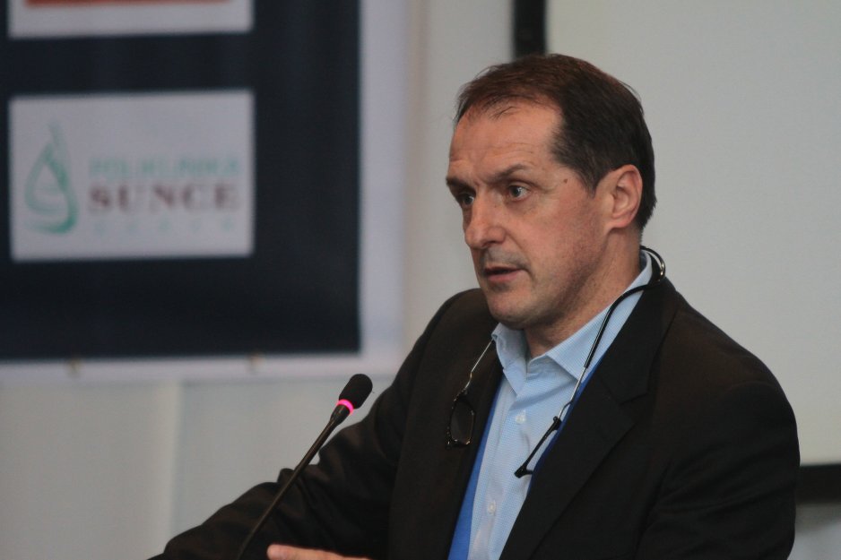 Faruk Hadžibegić