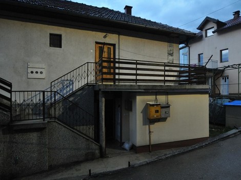 Kuća u kojoj se desilo ubistvo (Foto: Nedim Grabovica/Klix.ba)