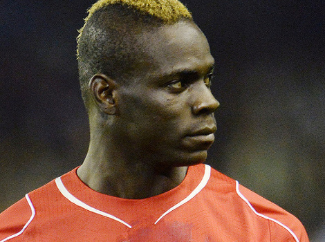 Balotelli kažnjen zbog izjave da Super Mario "skače kao crnac i skuplja novčiće kao Jevrej"
