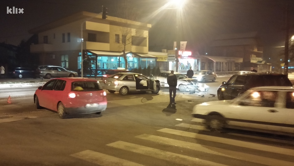 Udes na Dobrinji (Foto: Čitatelj/Klix.ba)