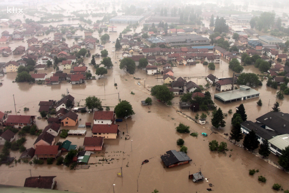 Maglaj pod vodom u maju (Foto: Feđa Krvavac/Klix.ba)