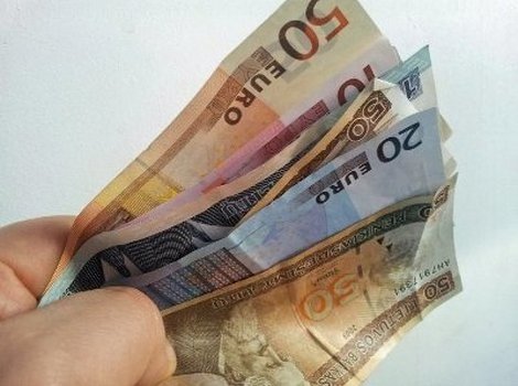 Eurozona opstaje uprkos odlasku Atine