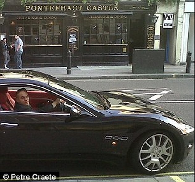 Peter i njegov Maserati (Foto: Twitter)