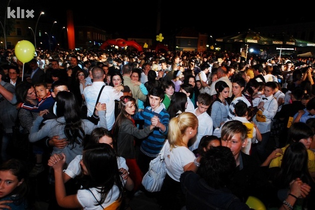 Valcer u Tuzli (Foto: Klix.ba)