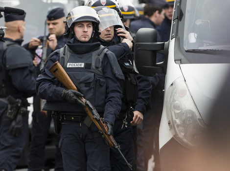 Francuska policija (Foto: EPA)