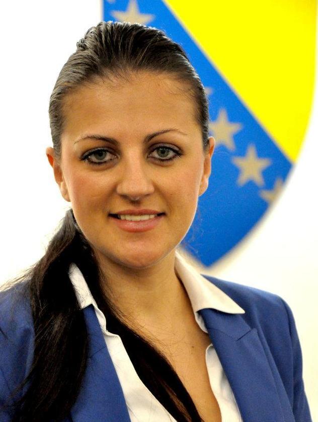 Larisa Aganović