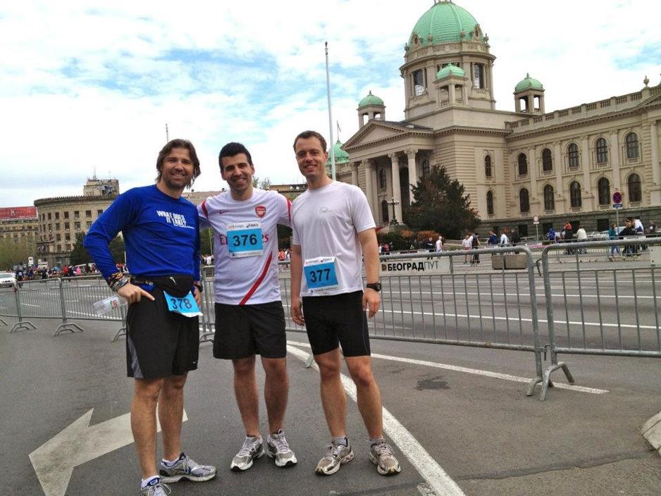 Marko Pavlović sa Erolom Mujanovićem i Tomislavom Cvitanušićem na Beogradskom maratonu 2012.