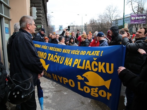 Sa današnjeg okupljanja (Foto: Feđa Krvavac/Klix.ba)