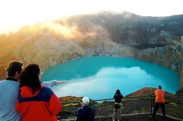 Vulkan Kelimutu, Indonezija