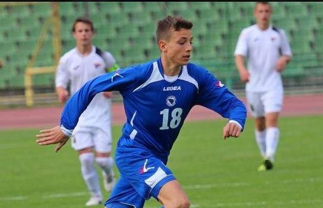 Mak Varešanović u dresu reprezentacije BiH
