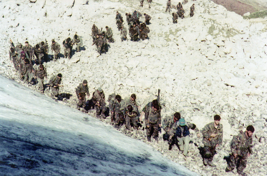 Pripadnici Armije RBiH na ratištu kod Visokog (Foto: AFP)
