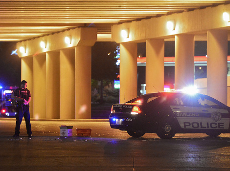 Uviđaj nakon pucnjave trajao do kasno u noć (Foto: EPA)
