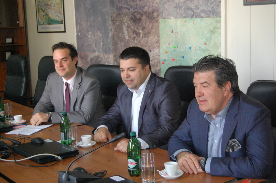Dino Selimović, Mirza Ustamujić i Mirsad Šiljak (Foto: FENA)