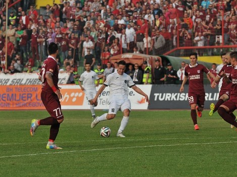 Amir Hadžiahmetović u susretu protiv Sarajeva (Foto: Klix.ba)