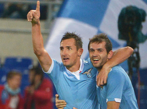 Miroslav Klose i Senad Lulić