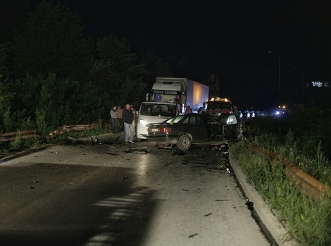 Sa mjesta nesreće (Foto: Edin Hadžihasić/Klix.ba)