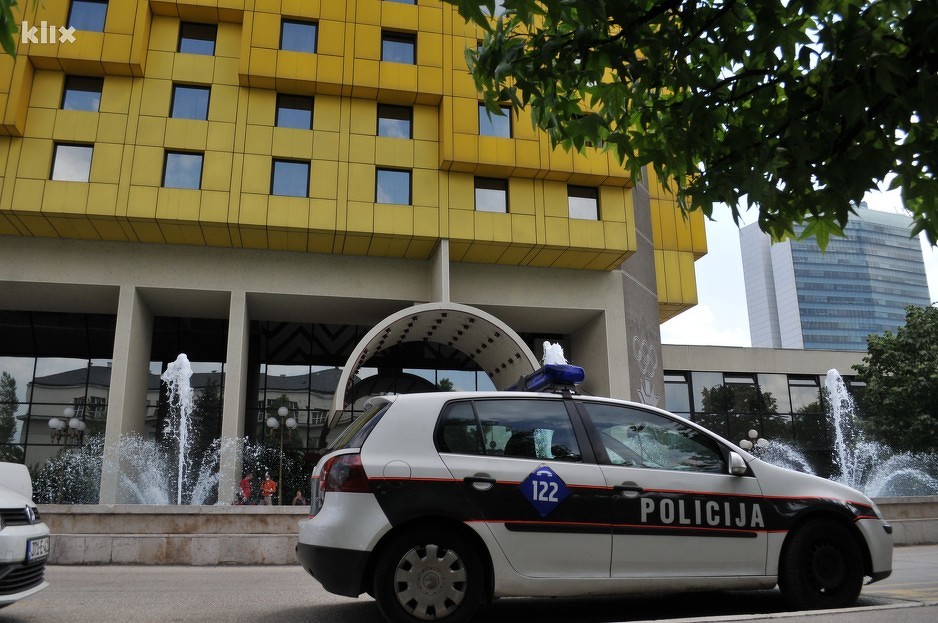 Sudska policija zatvorila je hotel (Foto: Klix.ba)