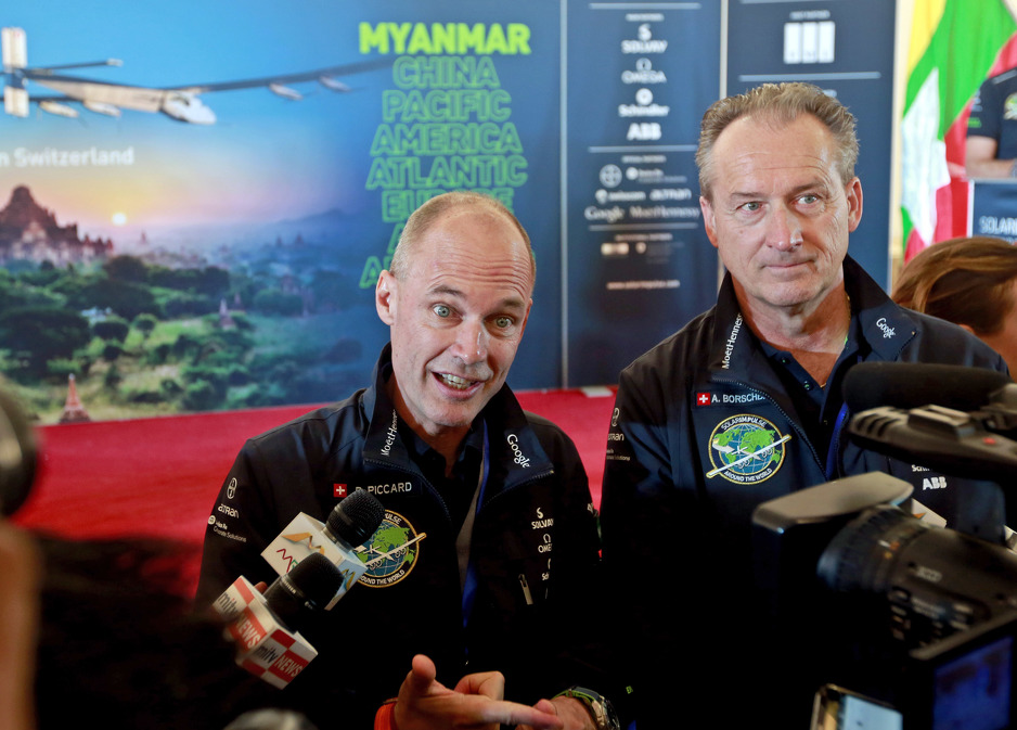 Bertrand Piccard i Andre Borschberg (Foto: EPA)