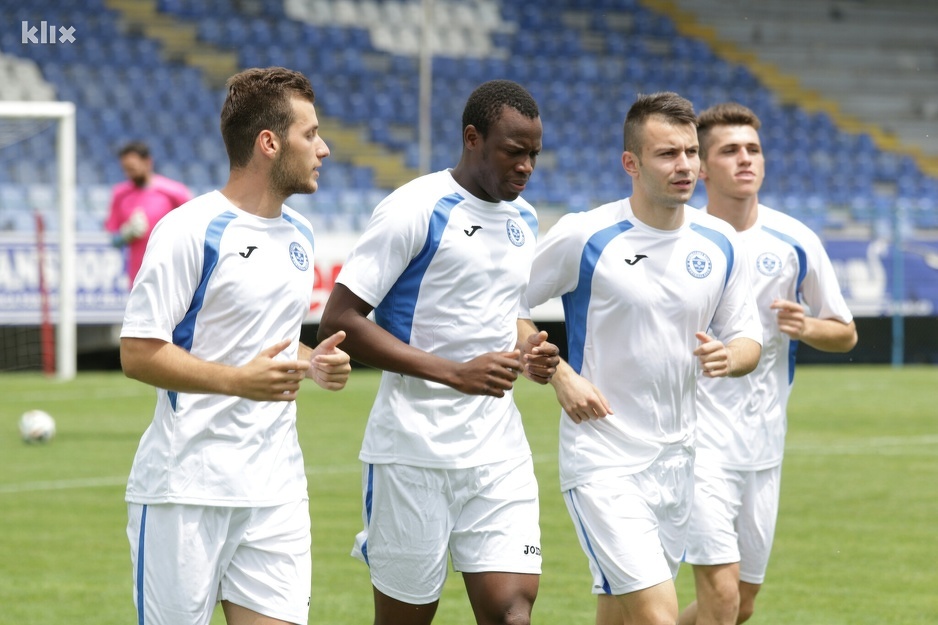 Secouba Diatta na treningu sa saigračima (Foto: Feđa Krvavac/Klix.ba)