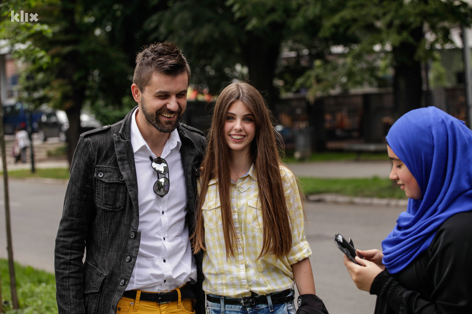 Mnogi žele da se fotografiraju sa Amelom (Foto: Edin Hadžihasić/Klix.ba)