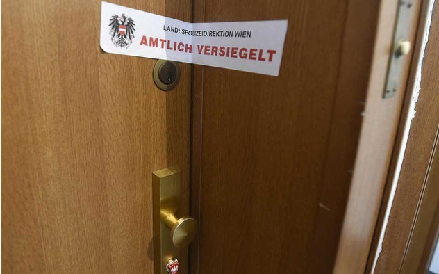 Policija je zapečatila vrata stana