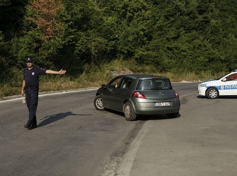 Policija preusmjerava saobraćaj (Foto: Edin Hadžihasić/Klix.ba)