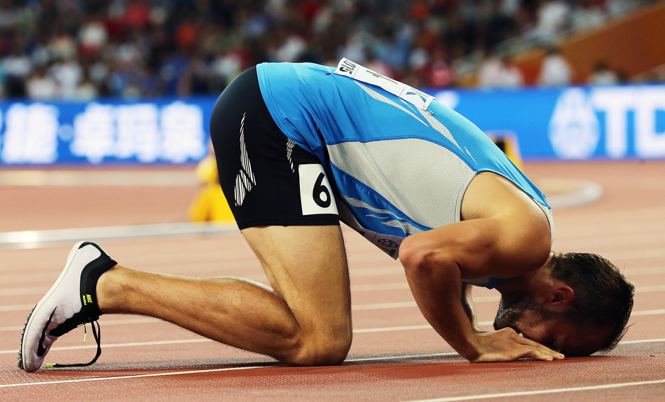 Zahvala Bogu na kraju utrke (Foto: EPA)