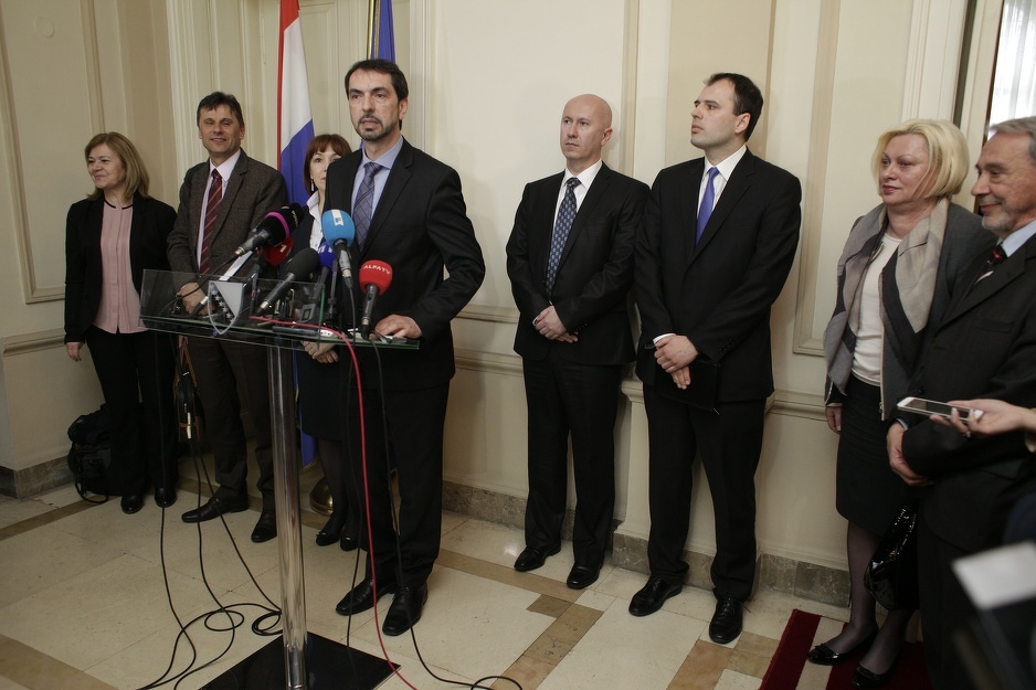 Čavara na predstavljanju kandidata za ministre u Vladi FBiH (Foto: Arhiv/Klix.ba)