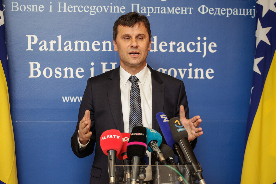 Fadil Novalić (Foto: Arhiv/Klix.ba)