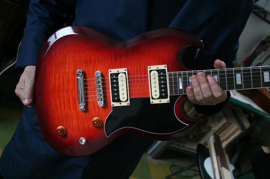 MK Guitars, gitare Mirze Kovačevića