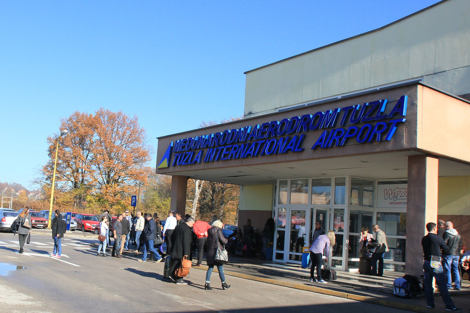 Međunarodni aerodrom Tuzla