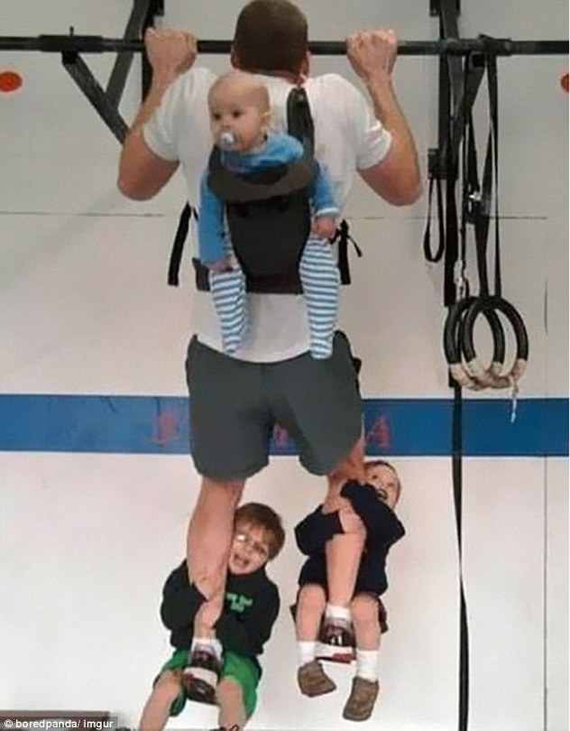 Rezultat slika za tate zabavljaju djecu