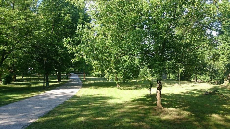 Zabavni park