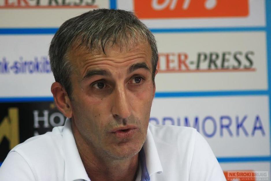 Branko Karačić je prva zamjena na klupi nekog premijerligaša; on je zamijenio Slavena Musu u Širokom Brijegu (Foto: Široki Brijeg)