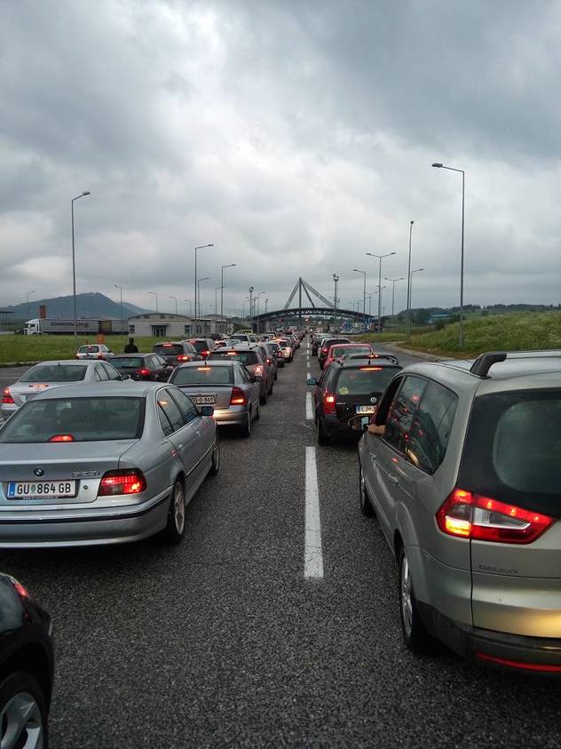 Granični prijelaz Izačić