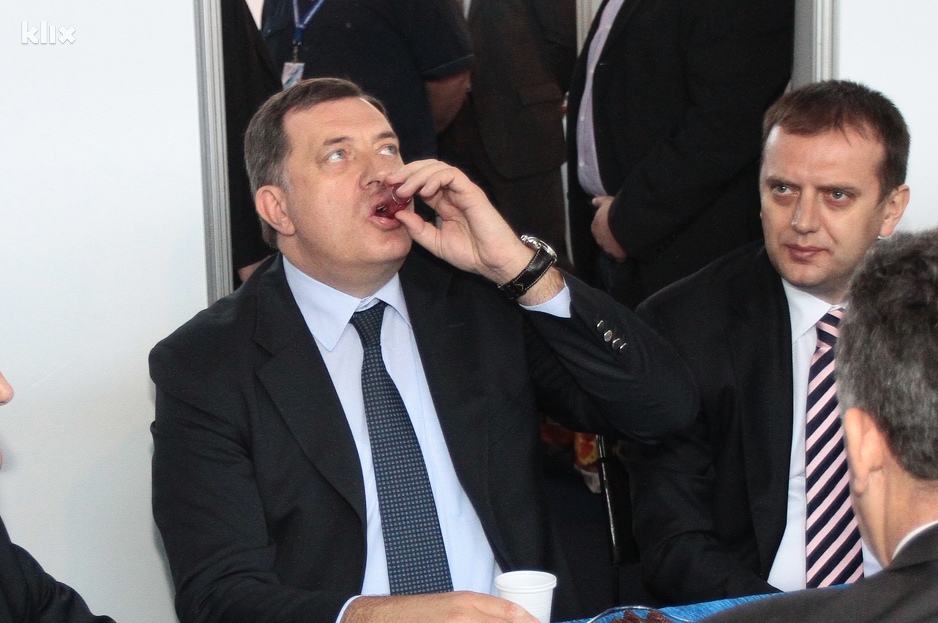 Milorad Dodik prilikom posjete Mostarskom sajmu 2014. godine (Foto: Feđa Krvavac/Klix.ba)