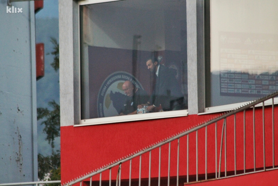 Slavko Petrović meč posmatrao iz studija (Foto: Elmedin Mehić/Klix.ba)