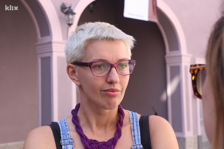 Tamara Cvetković, voditeljica panel diskusije na temu mira (Foto: Davorin Sekulić/Klix.ba)