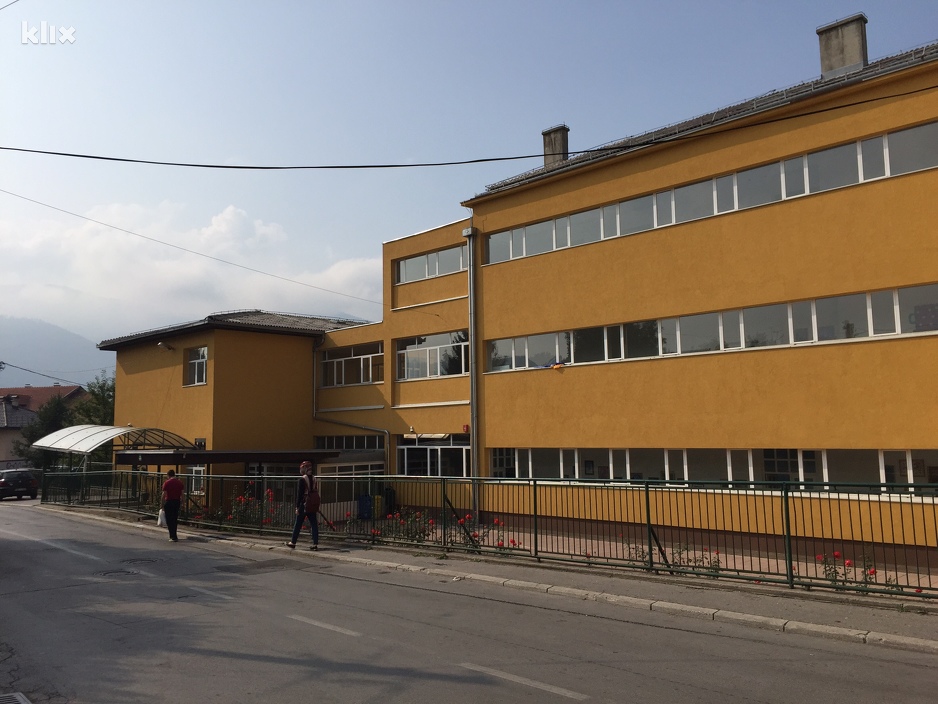Osnovna škola Alija Nametak (Foto: Davorin Sekulić/Klix.ba)